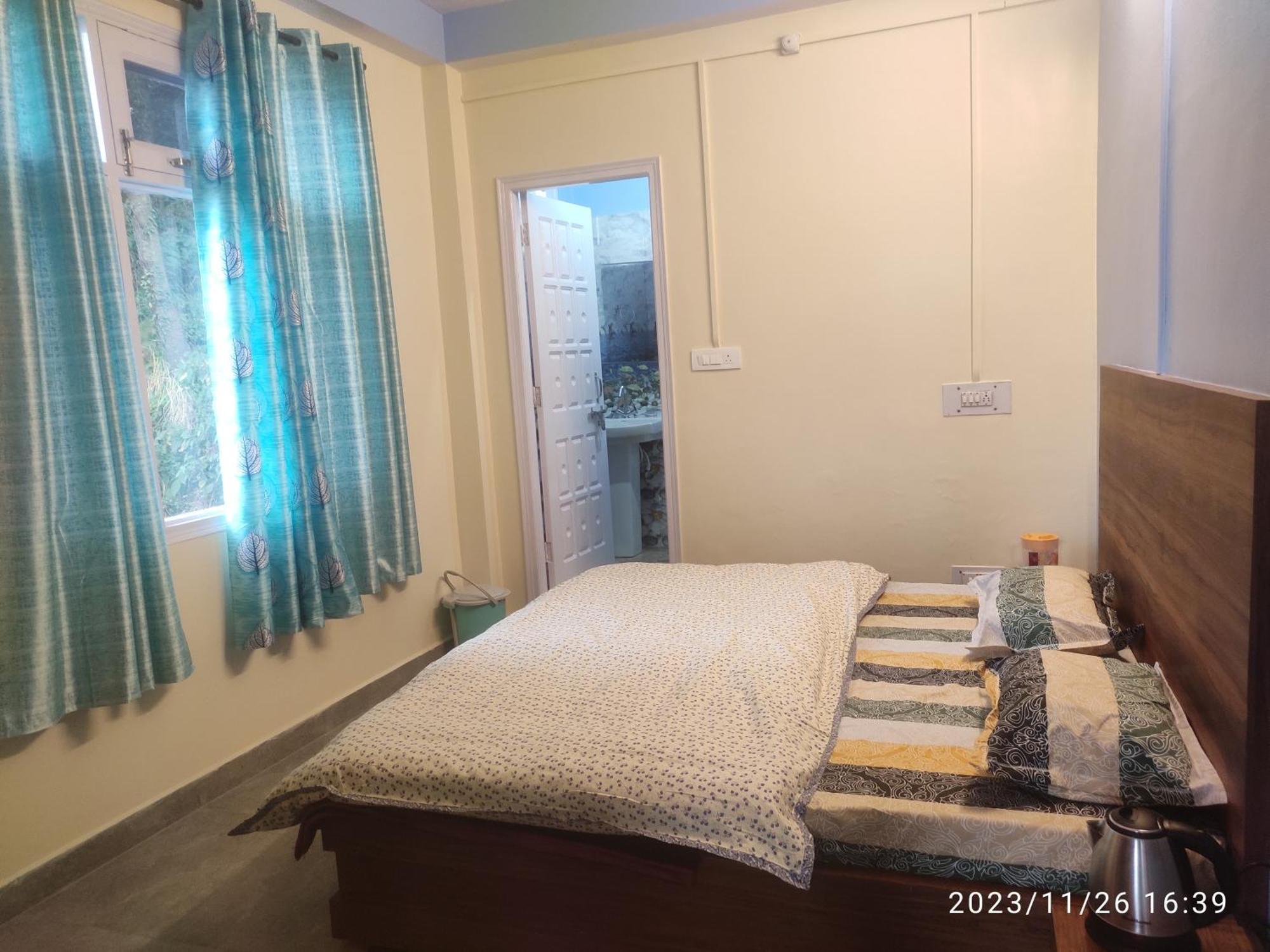 Tree Valley Homestay Chail Εξωτερικό φωτογραφία