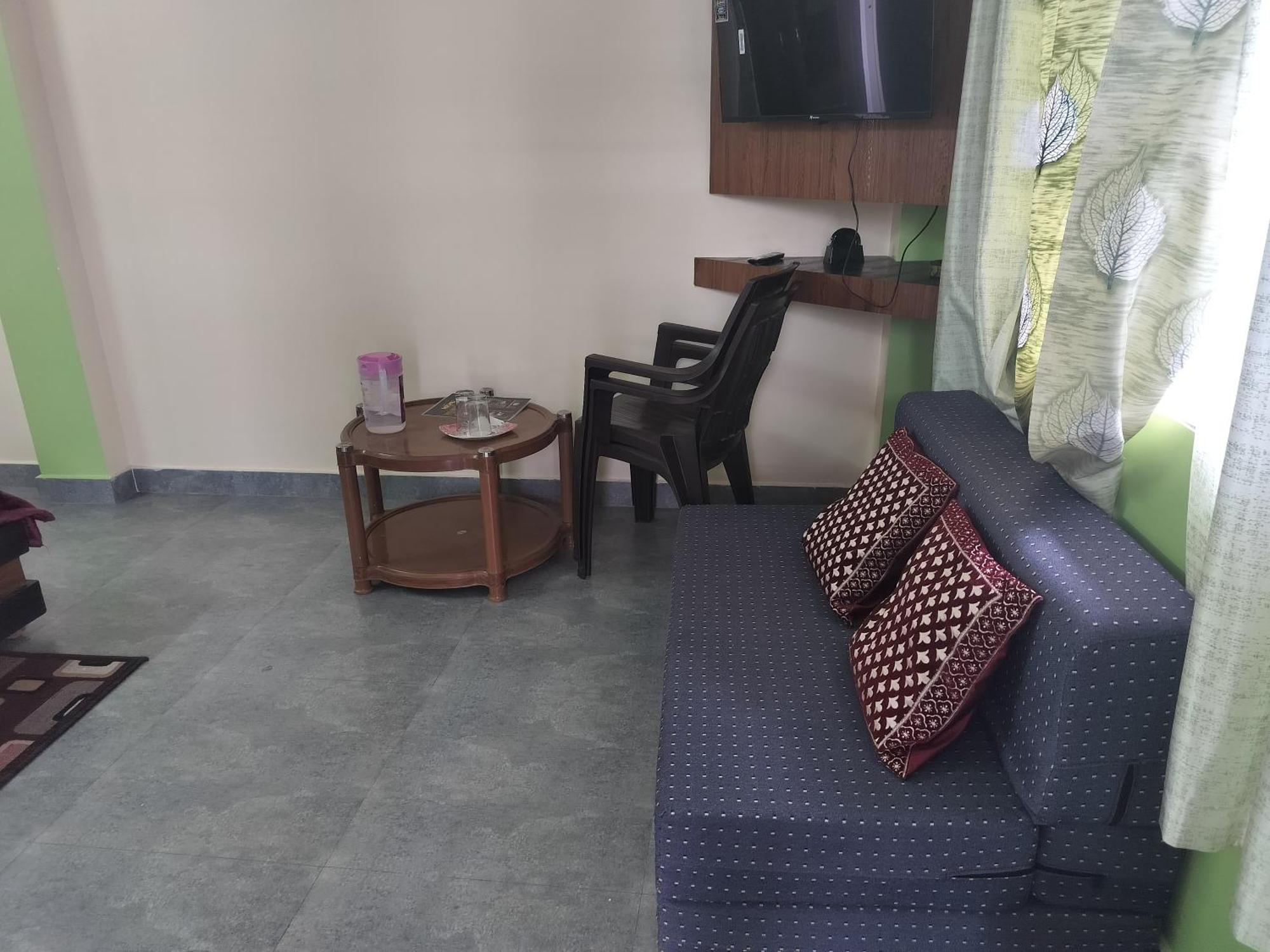 Tree Valley Homestay Chail Εξωτερικό φωτογραφία
